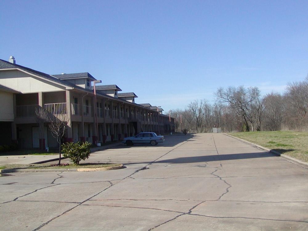 Super 8 By Wyndham Bossier City/Shreveport Area מראה חיצוני תמונה