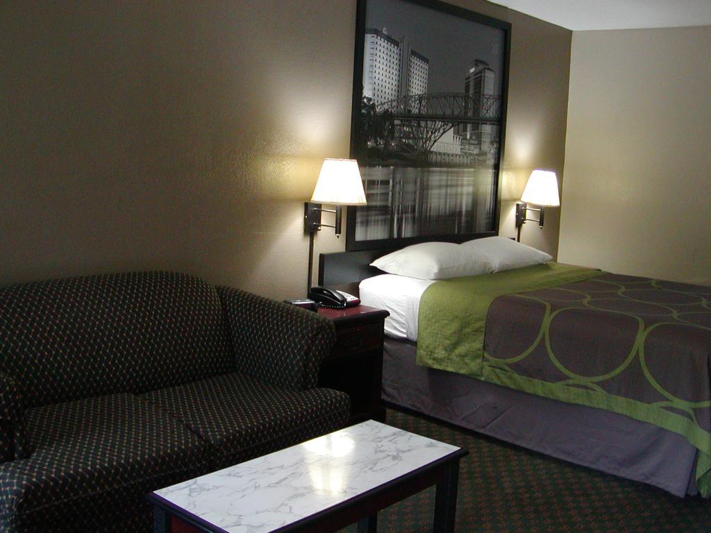 Super 8 By Wyndham Bossier City/Shreveport Area מראה חיצוני תמונה