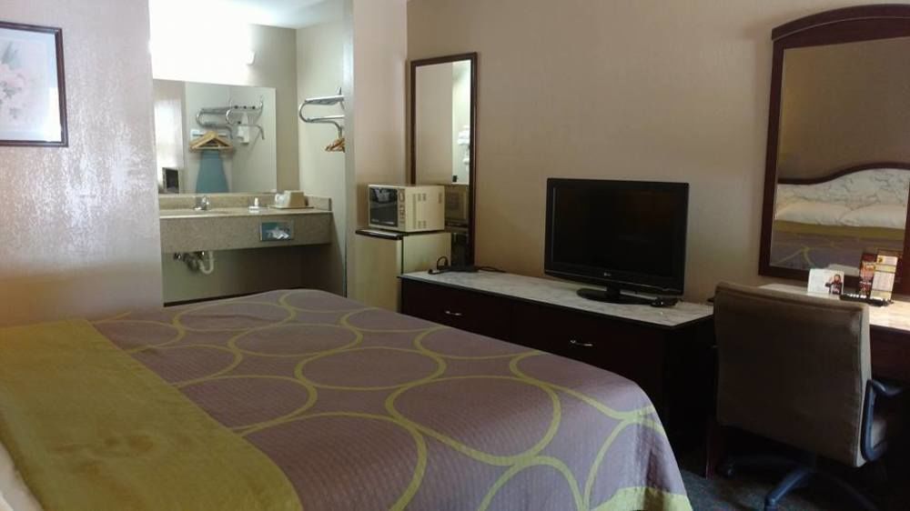 Super 8 By Wyndham Bossier City/Shreveport Area מראה חיצוני תמונה